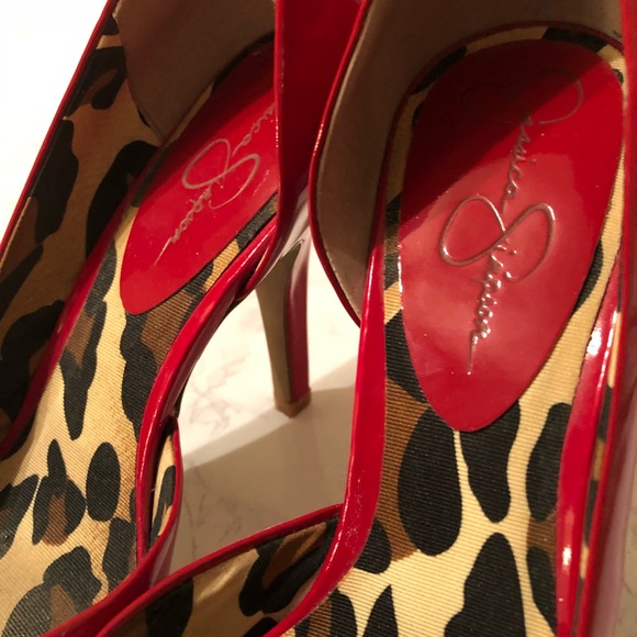Jessica Simpson Red Patent Leather Pumps 👠💋❤️ - Picture 2 of 8